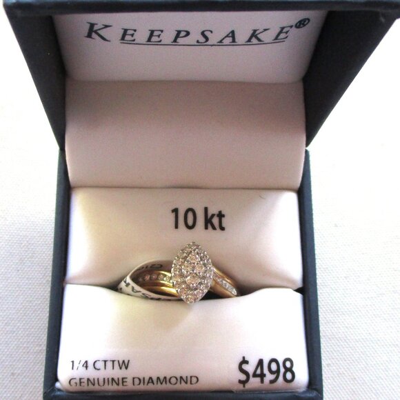 KEEPSAKE 10 Kt Gold 1/4 CTTW Genuine Diamond Ring (EMPRESS) SIZE 7 - Picture 1 of 8
